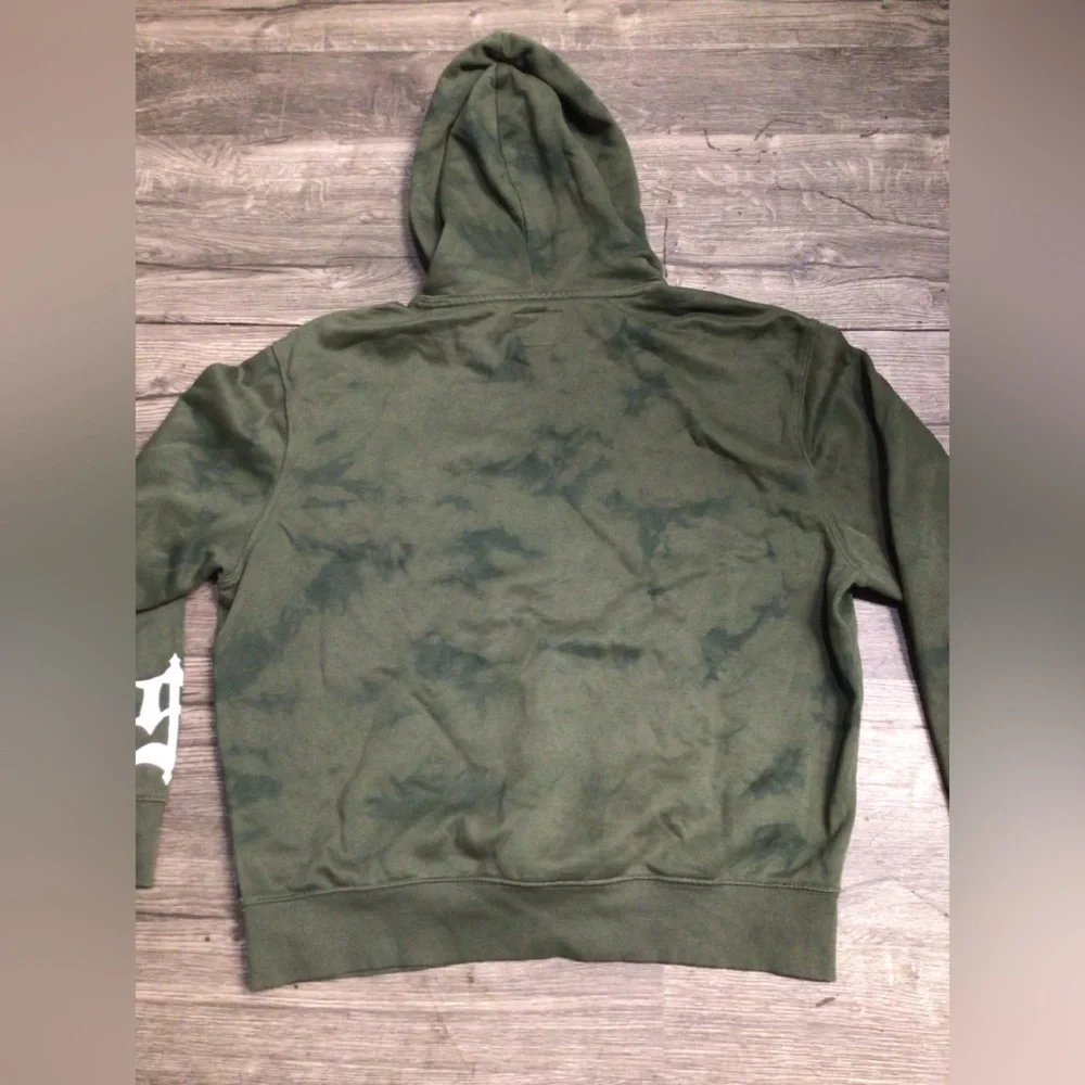 Old Navy Olive Green Graphic Hoodie - Picture 4 of 7
